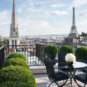 Otel Four Seasons George V, Paris