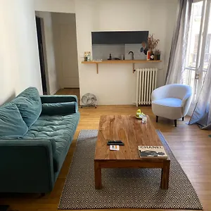 Appartement Petit Coin De Paradis 16, Paris